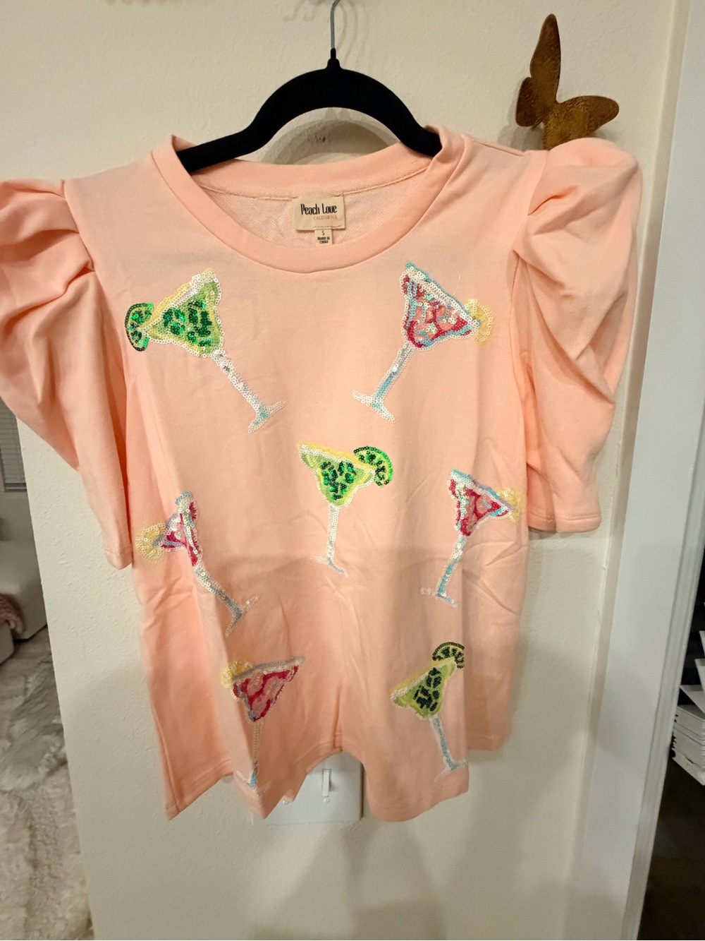 Peach Love California Pink Puff-Sleeve Sequin Cocktail Tee